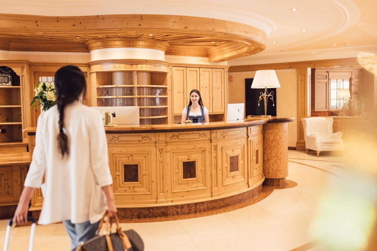 Alpenpalace Luxury Hideaway & Spa Retreat Lutago Esterno foto