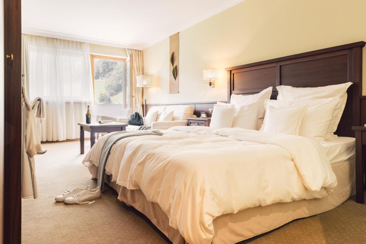 Alpenpalace Luxury Hideaway & Spa Retreat Lutago Esterno foto