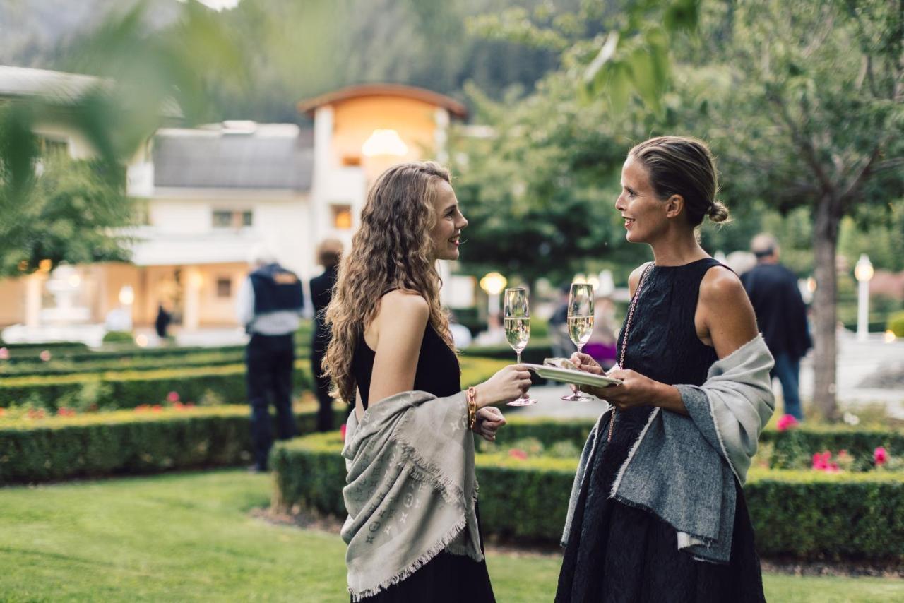 Alpenpalace Luxury Hideaway & Spa Retreat Lutago Esterno foto