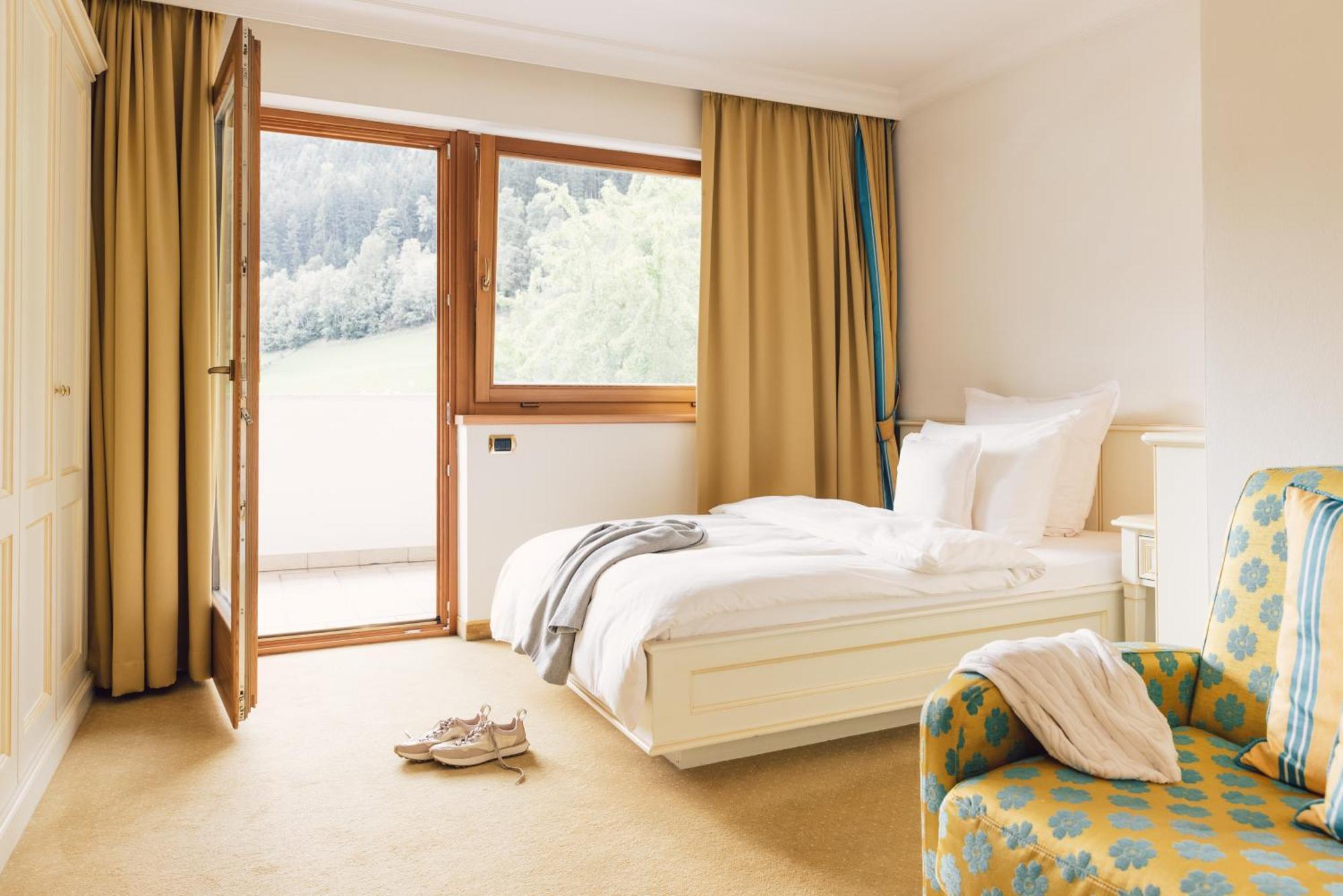 Alpenpalace Luxury Hideaway & Spa Retreat Lutago Camera foto